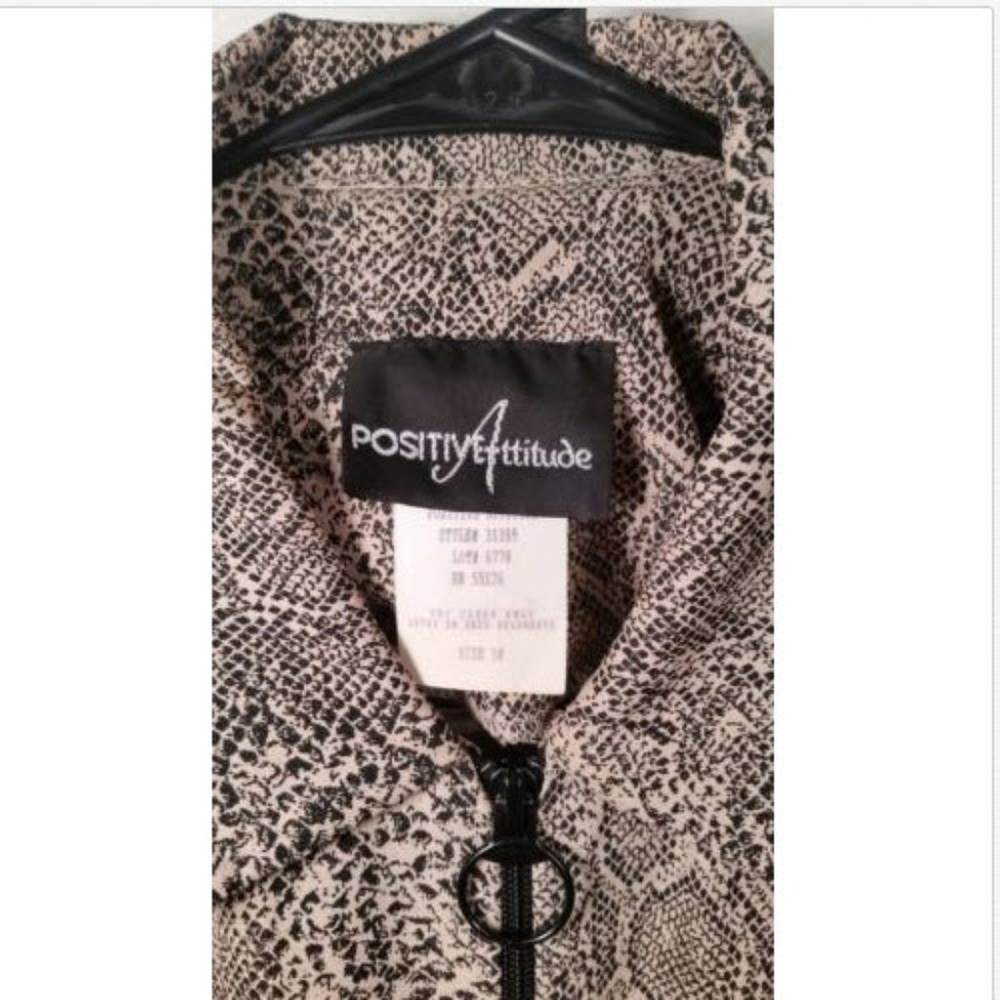 Positive Attitude Jacket 10 zip up Snake pattern - Picture 2 of 4
